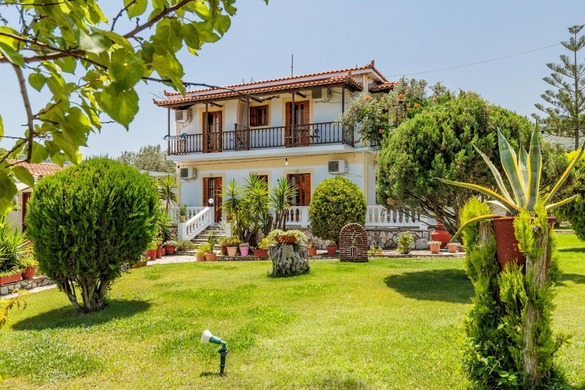 Panagou Studios Bandar Skopelos Luaran gambar