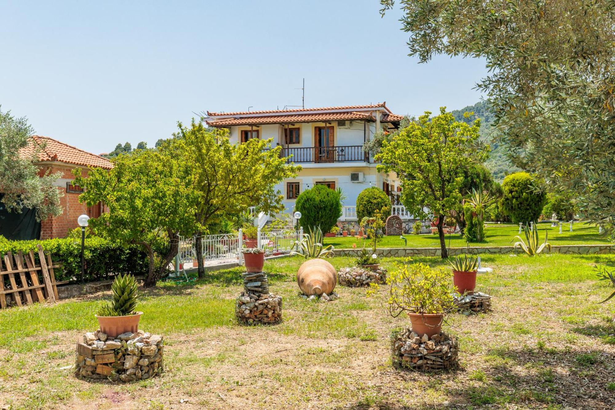 Panagou Studios Bandar Skopelos Luaran gambar