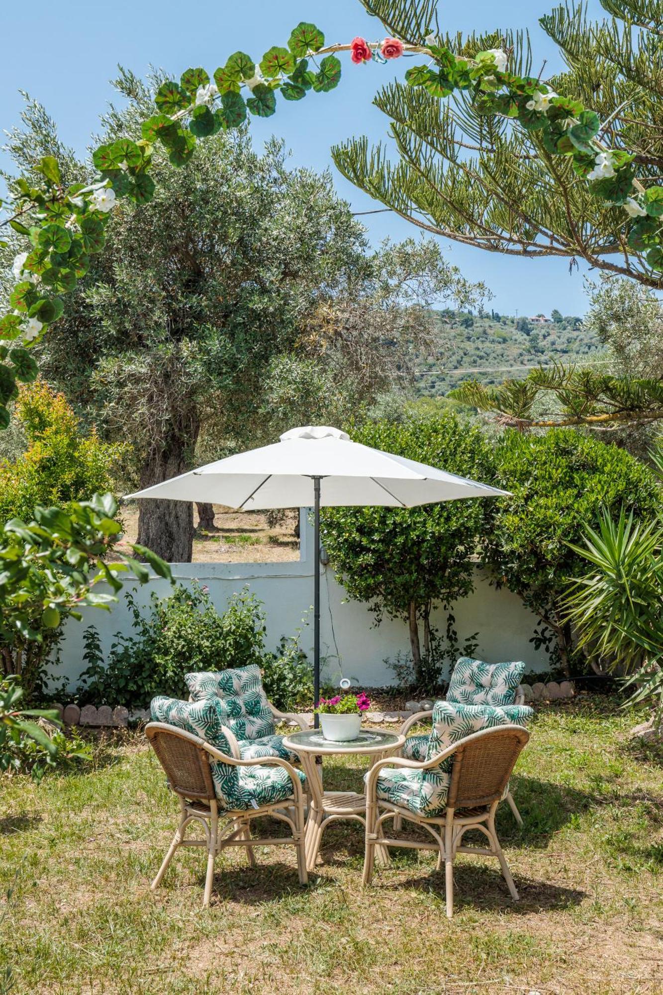 Panagou Studios Bandar Skopelos Luaran gambar